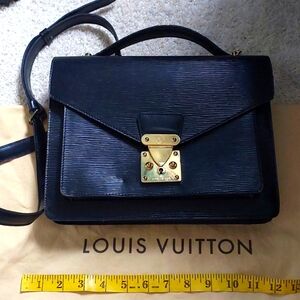 Authentic Louis Vuitton Monceau Poucette Epi